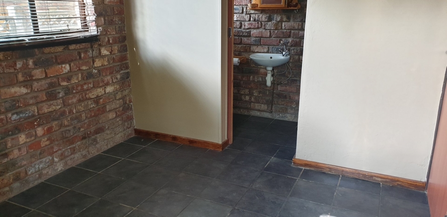 To Let 1 Bedroom Property for Rent in Jordania Free State